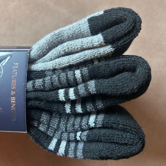 Rainforest Men's 3 Pair Wool Blend Crew Socks Year Round Temperature Control NEW - Picture 5 of 7